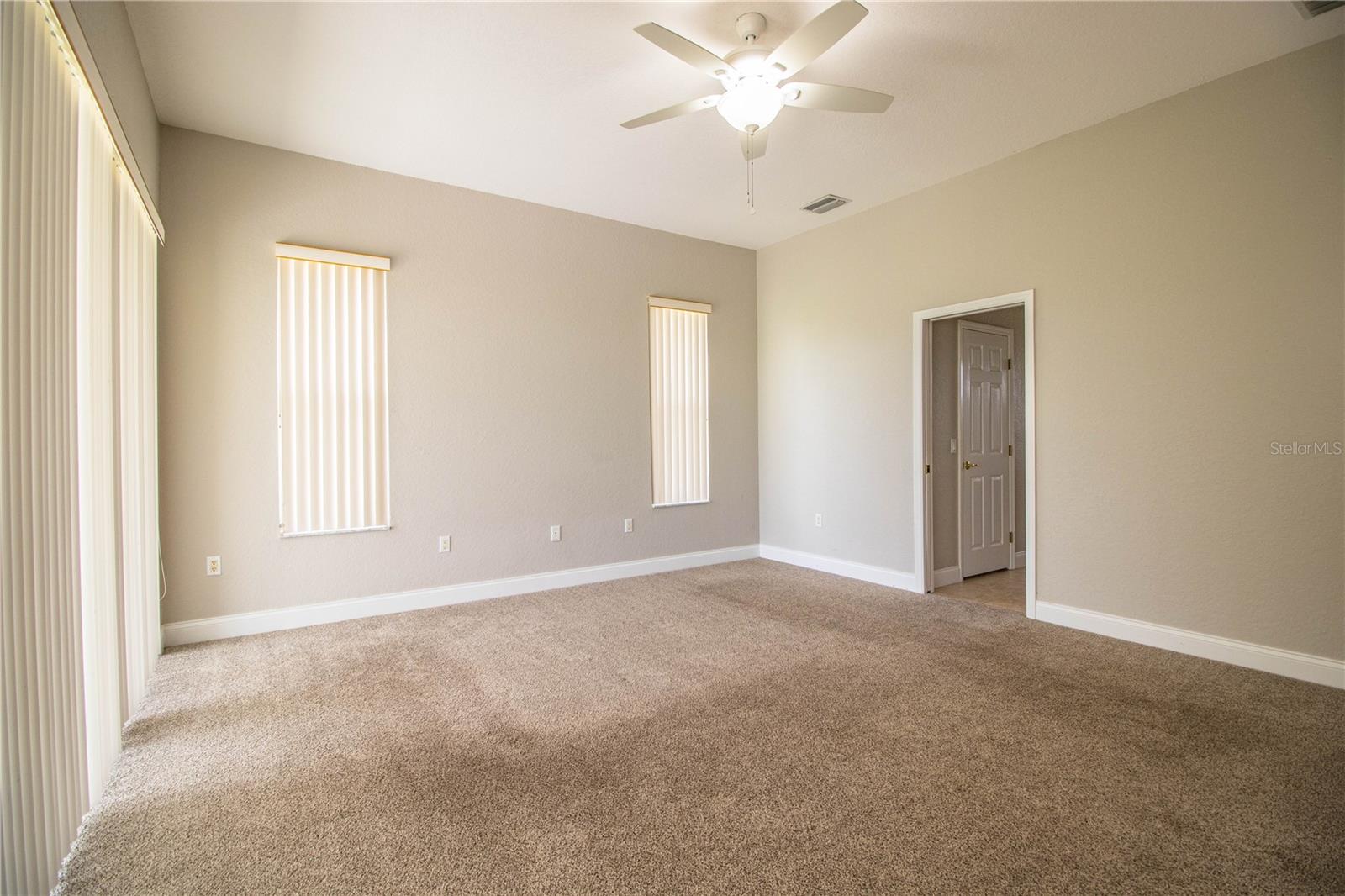 Image 28 of 63 For 6806 Huntington Hills Boulevard