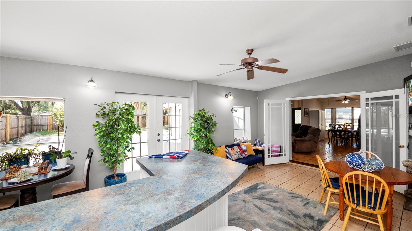 Image 18 of 42 For 6421 Calusa Drive
