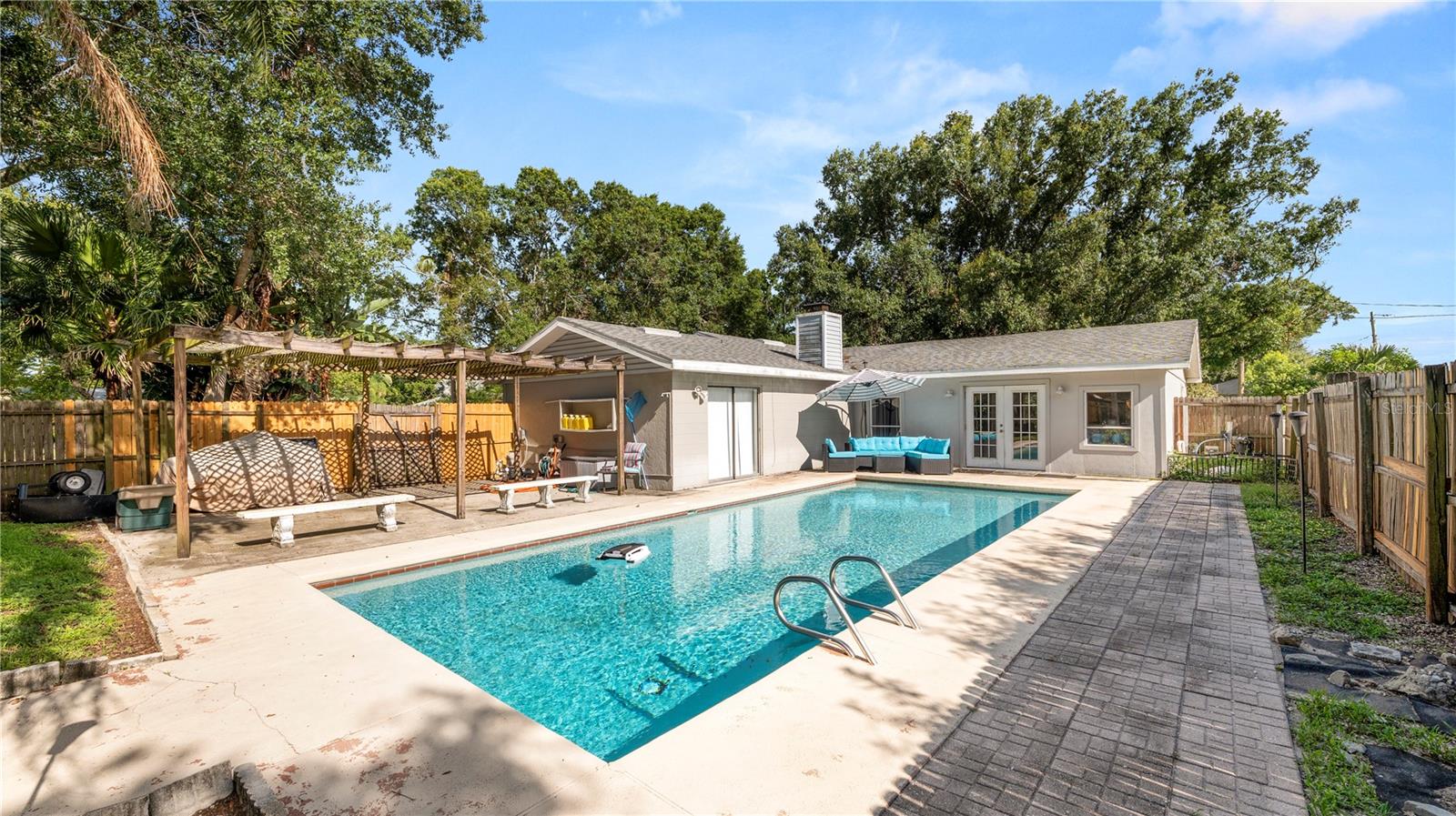 Image 37 of 42 For 6421 Calusa Drive