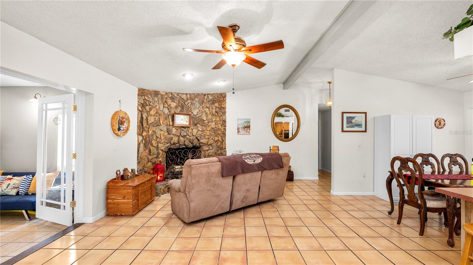 Image 6 of 42 For 6421 Calusa Drive