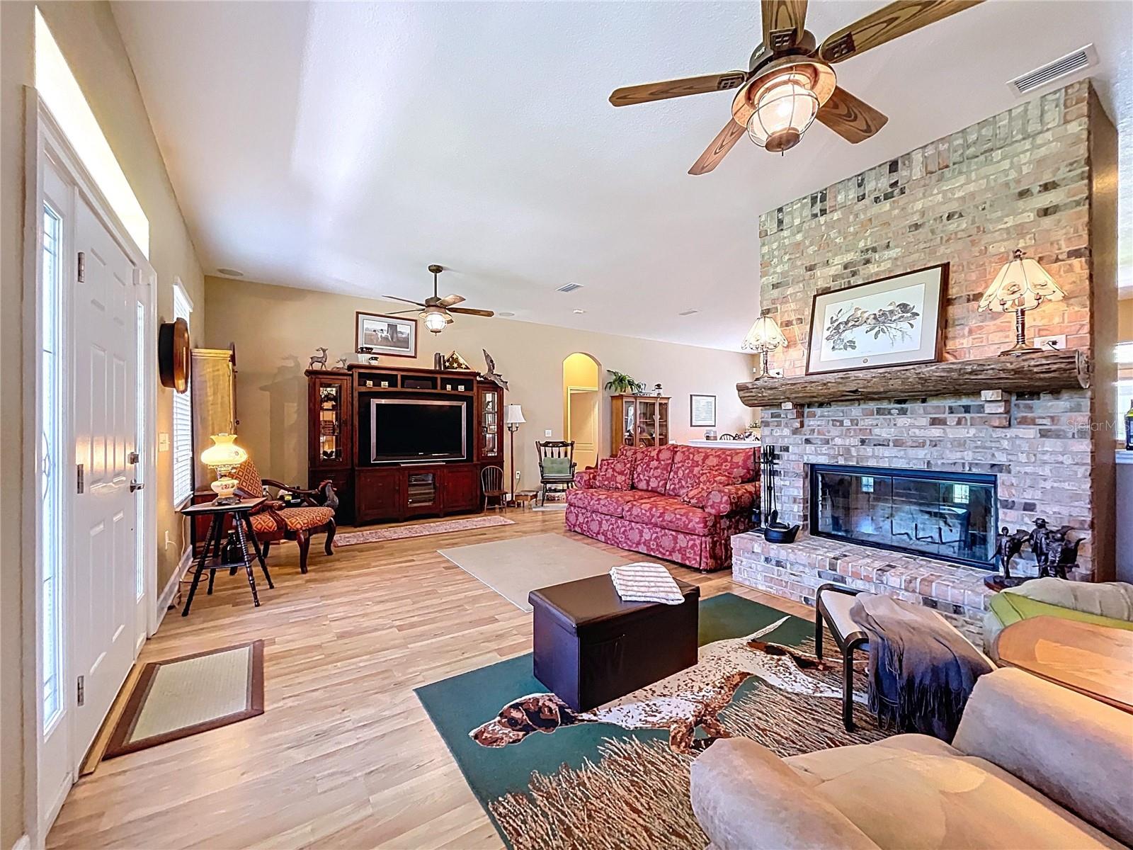 Image 12 of 53 For 4611 Executive Meadows Drive