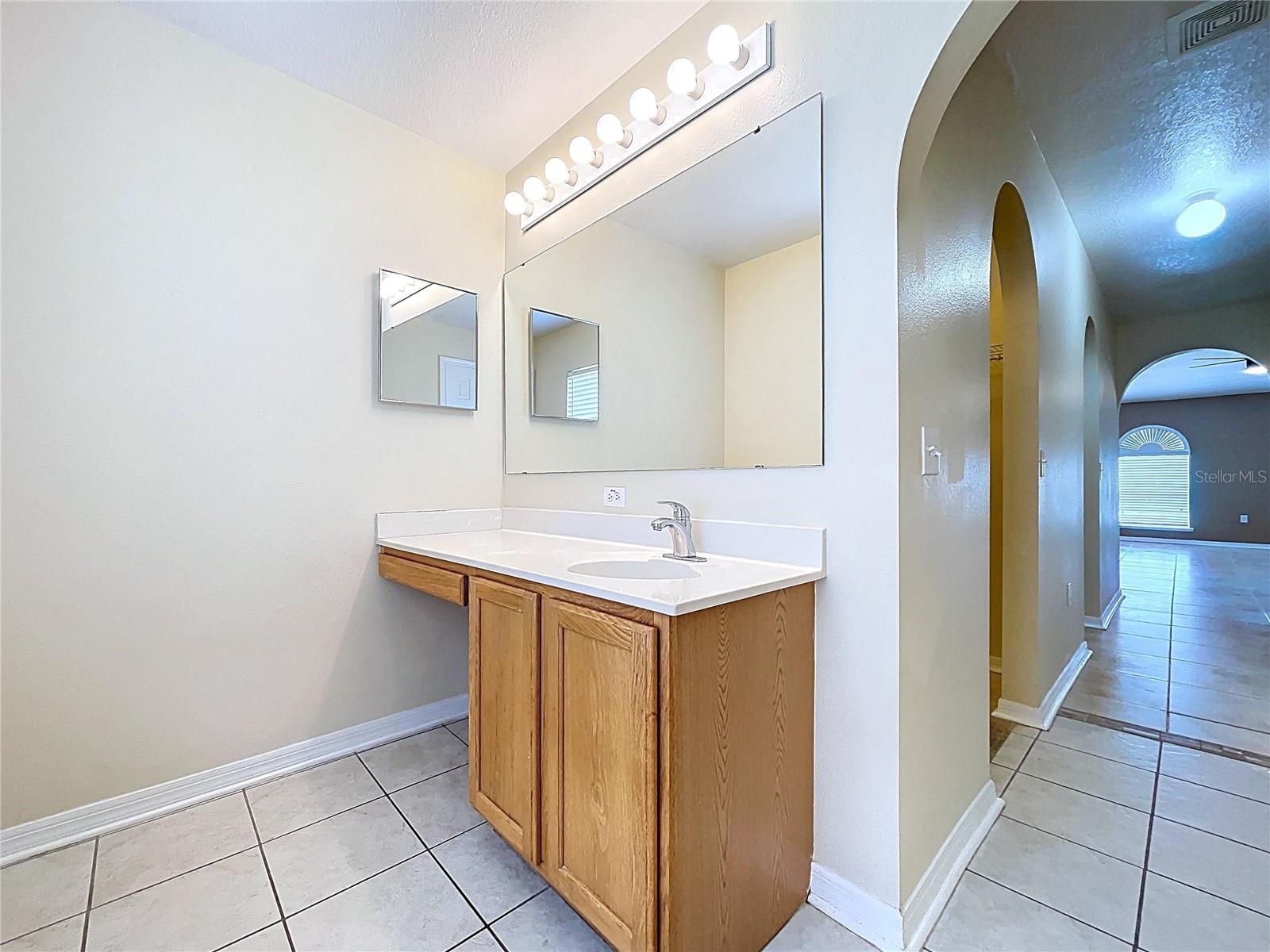 Image 46 of 79 For 5060 Spanish Oaks Boulevard