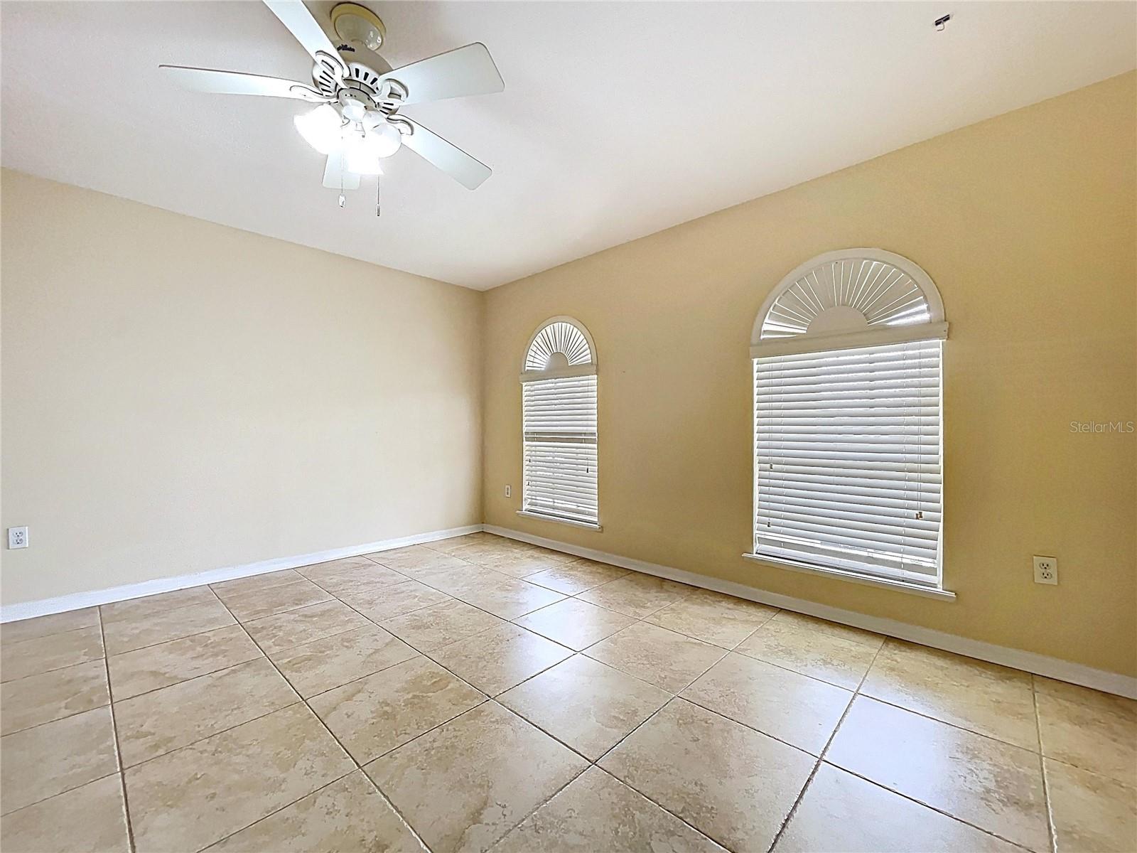 Image 54 of 79 For 5060 Spanish Oaks Boulevard
