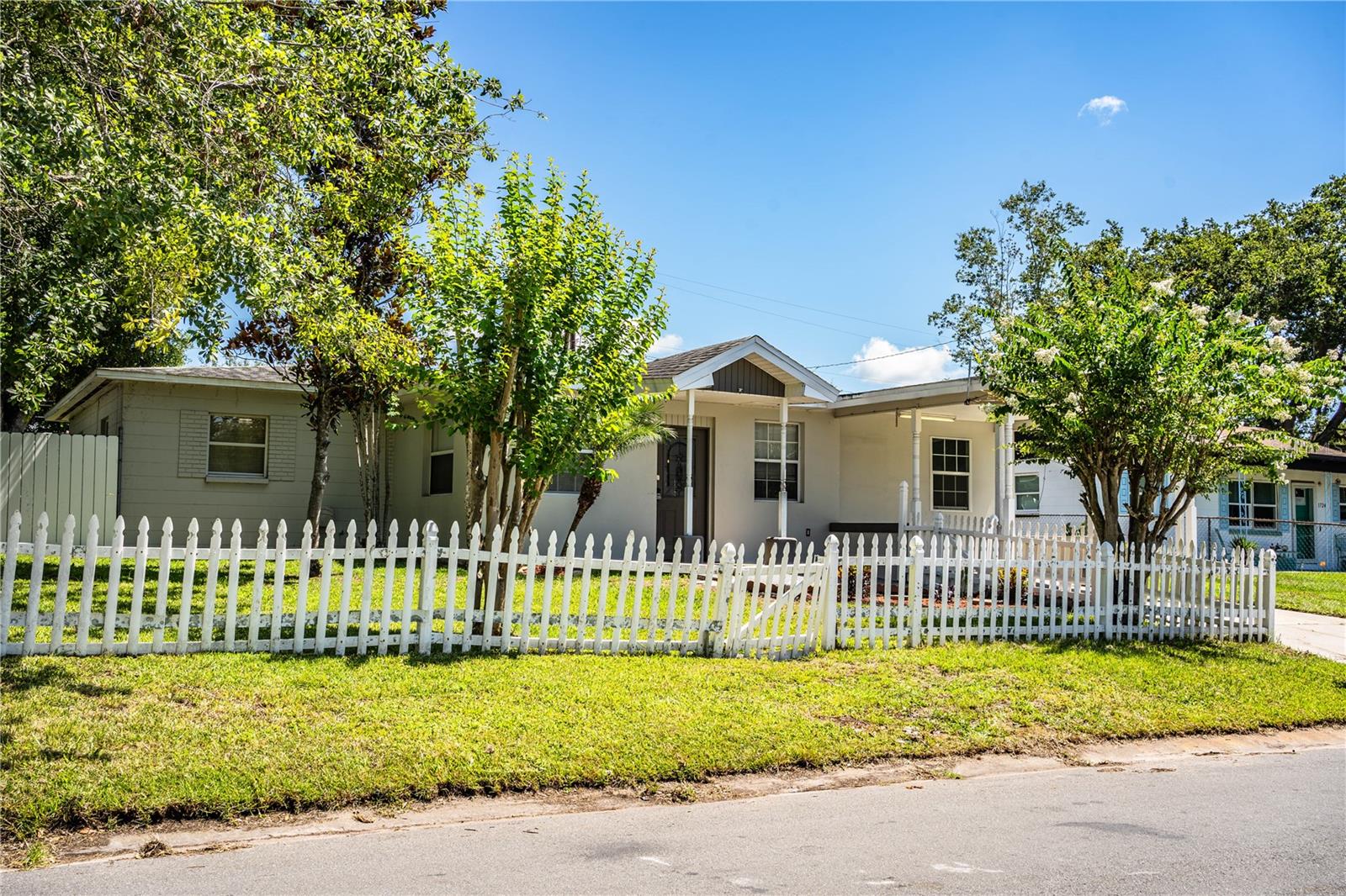 Details for 1720 Park Drive, LAKELAND, FL 33803