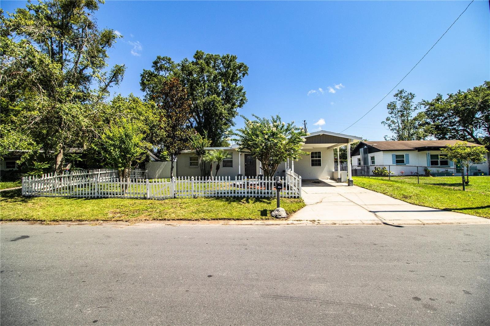 Image 46 of 68 For 1720 Park Drive