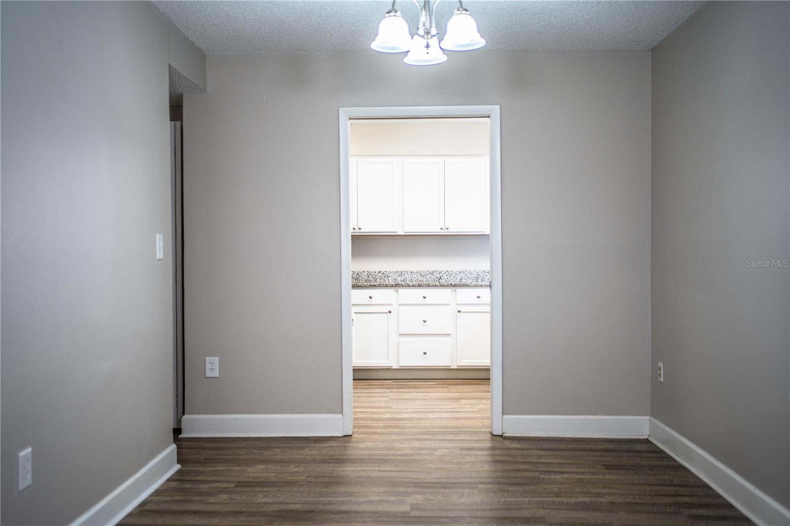 Image 15 of 54 For 3542 Raintree Court