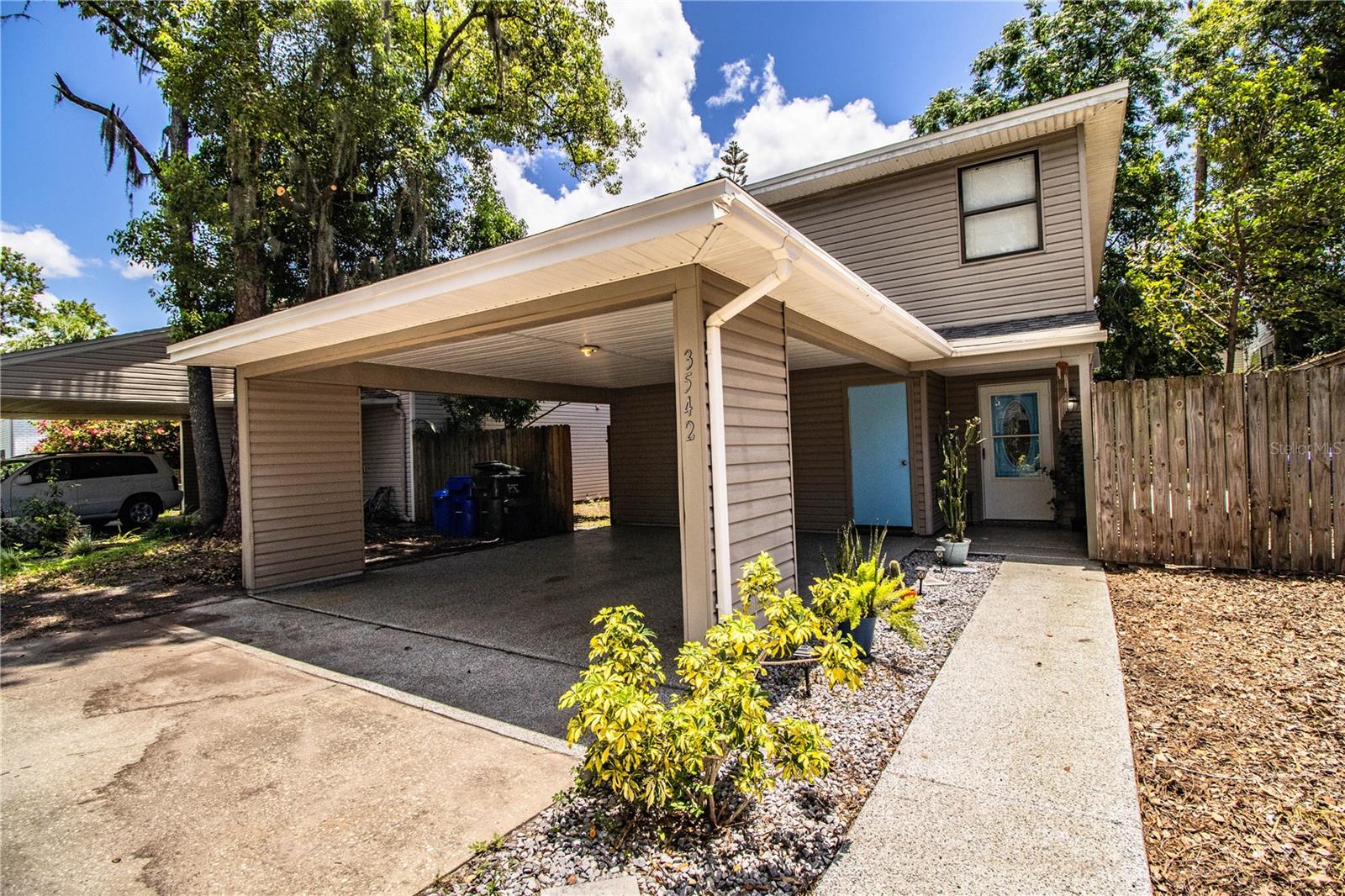 Image 3 of 54 For 3542 Raintree Court