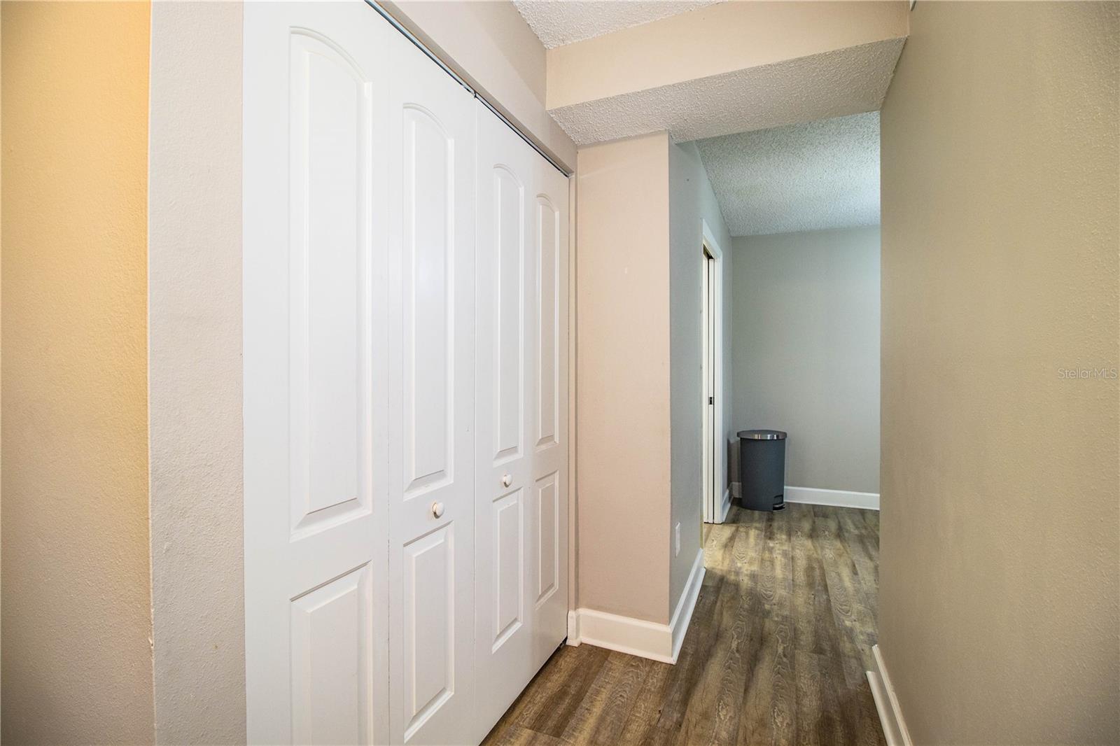 Image 31 of 54 For 3542 Raintree Court