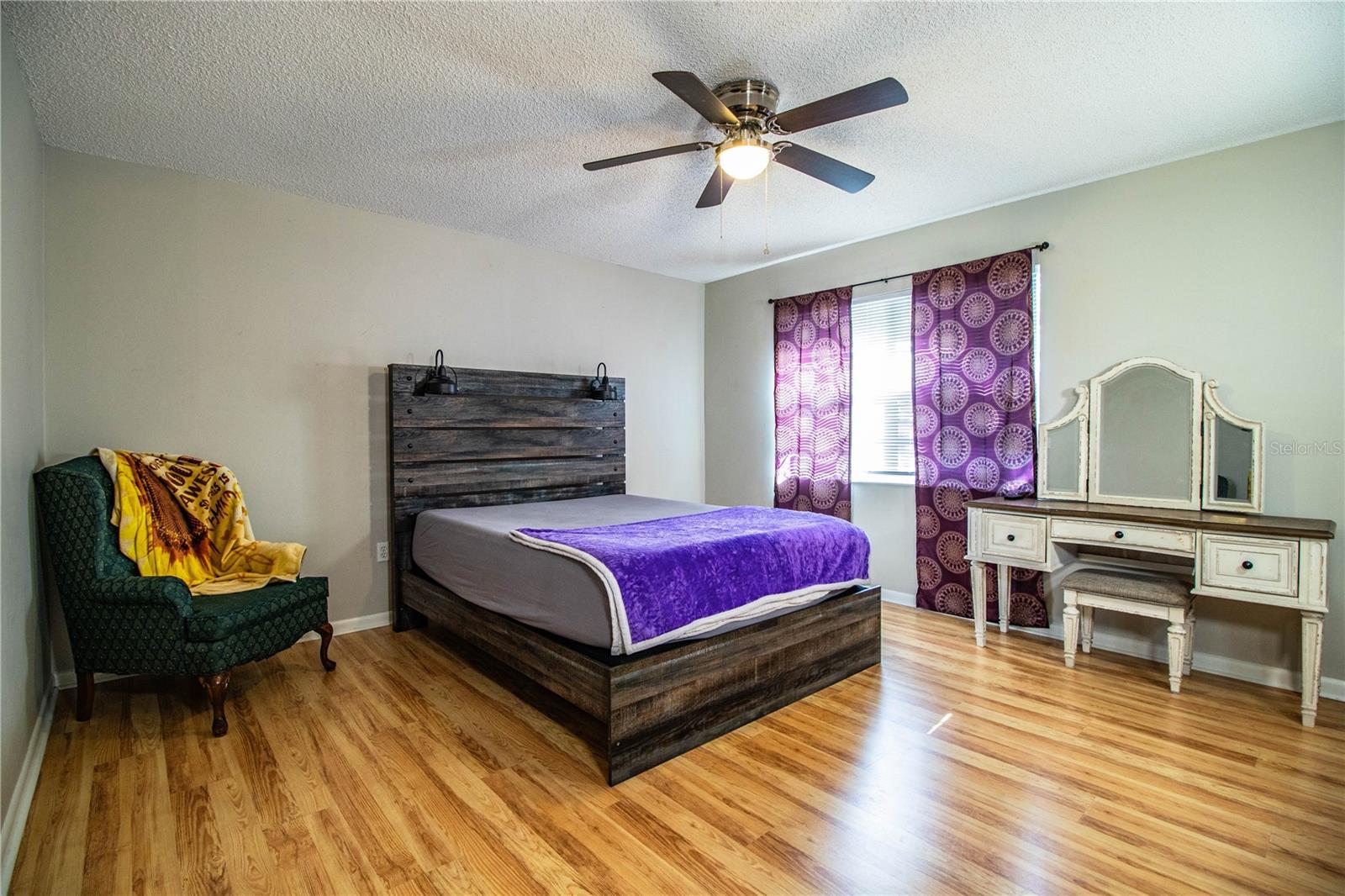 Image 35 of 54 For 3542 Raintree Court