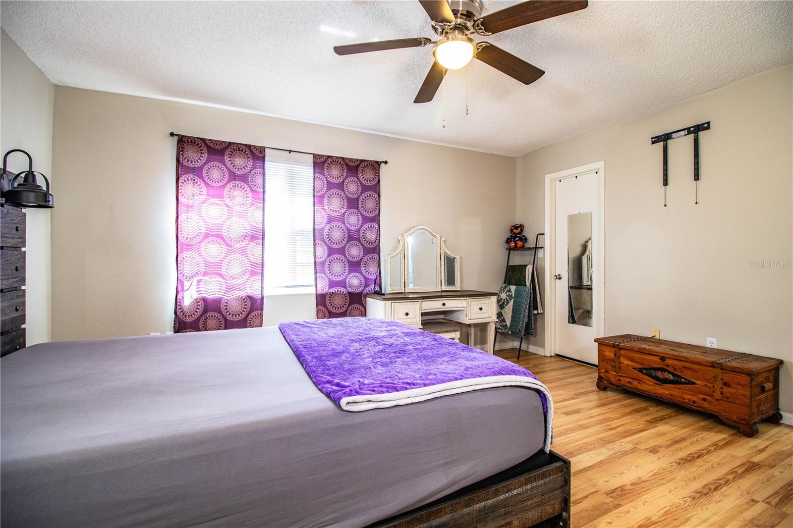 Image 36 of 54 For 3542 Raintree Court