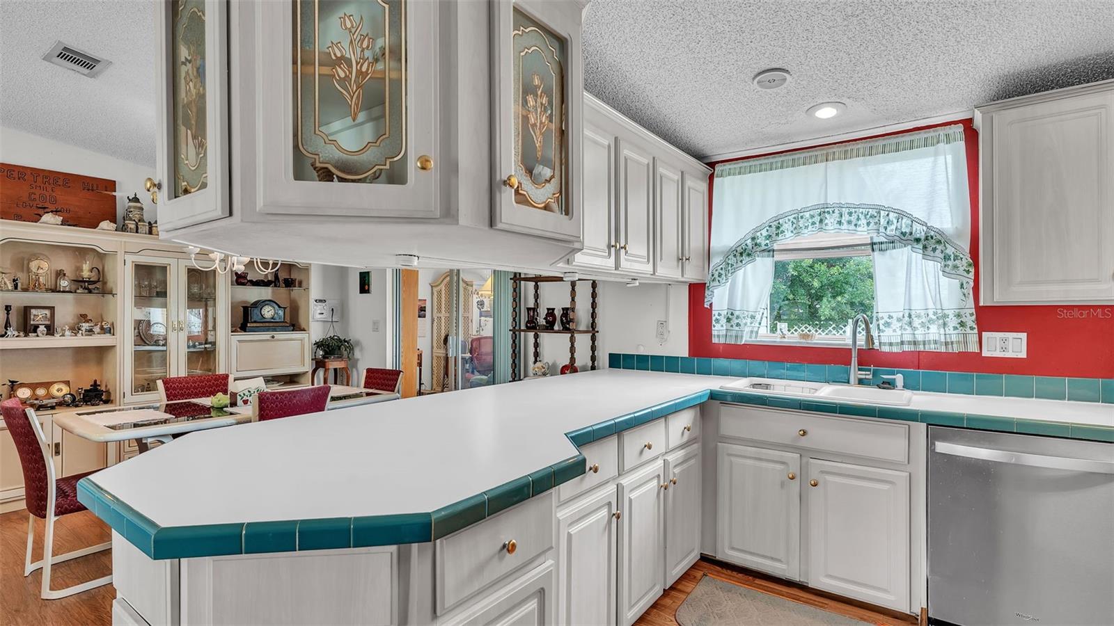 Image 10 of 46 For 6509 Oak Hammock Court