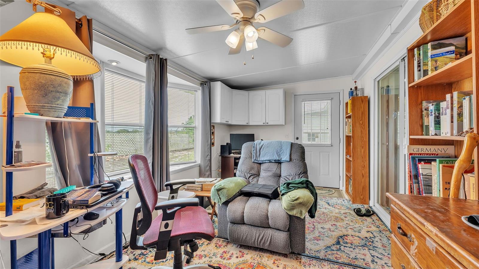 Image 31 of 46 For 6509 Oak Hammock Court