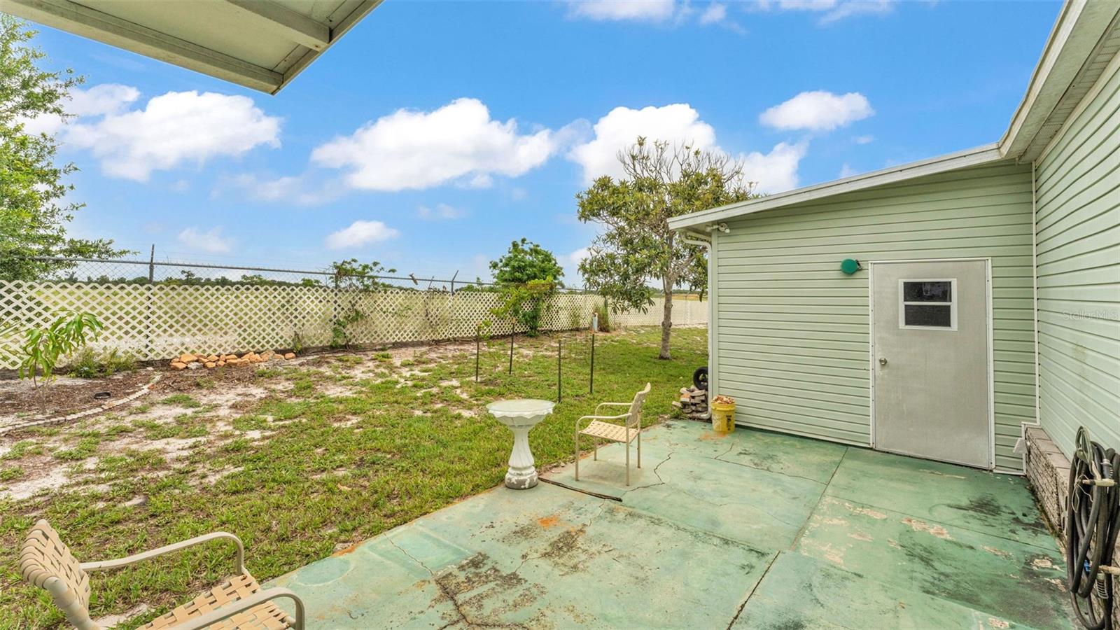 Image 32 of 46 For 6509 Oak Hammock Court