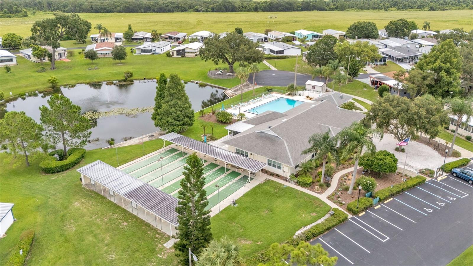 Image 41 of 46 For 6509 Oak Hammock Court