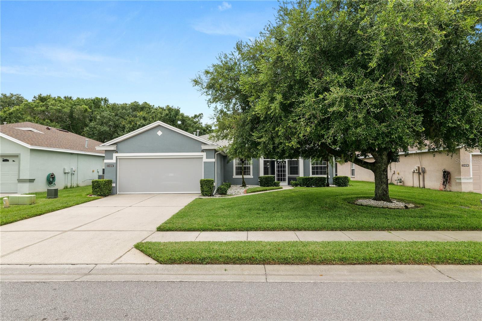 Image 48 of 50 For 4242 Whistlewood Circle