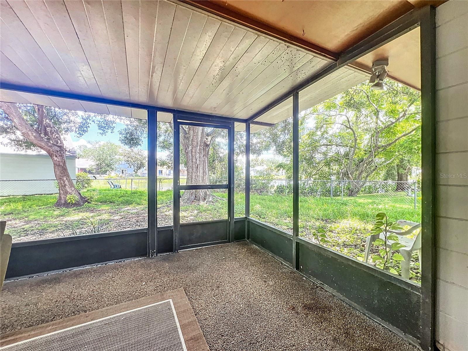 Image 33 of 43 For 4720 Wildflower Dr Drive