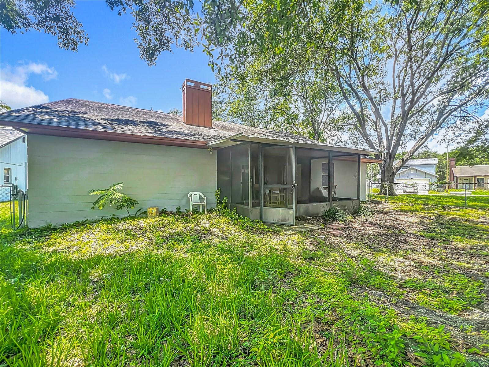 Image 34 of 43 For 4720 Wildflower Dr Drive