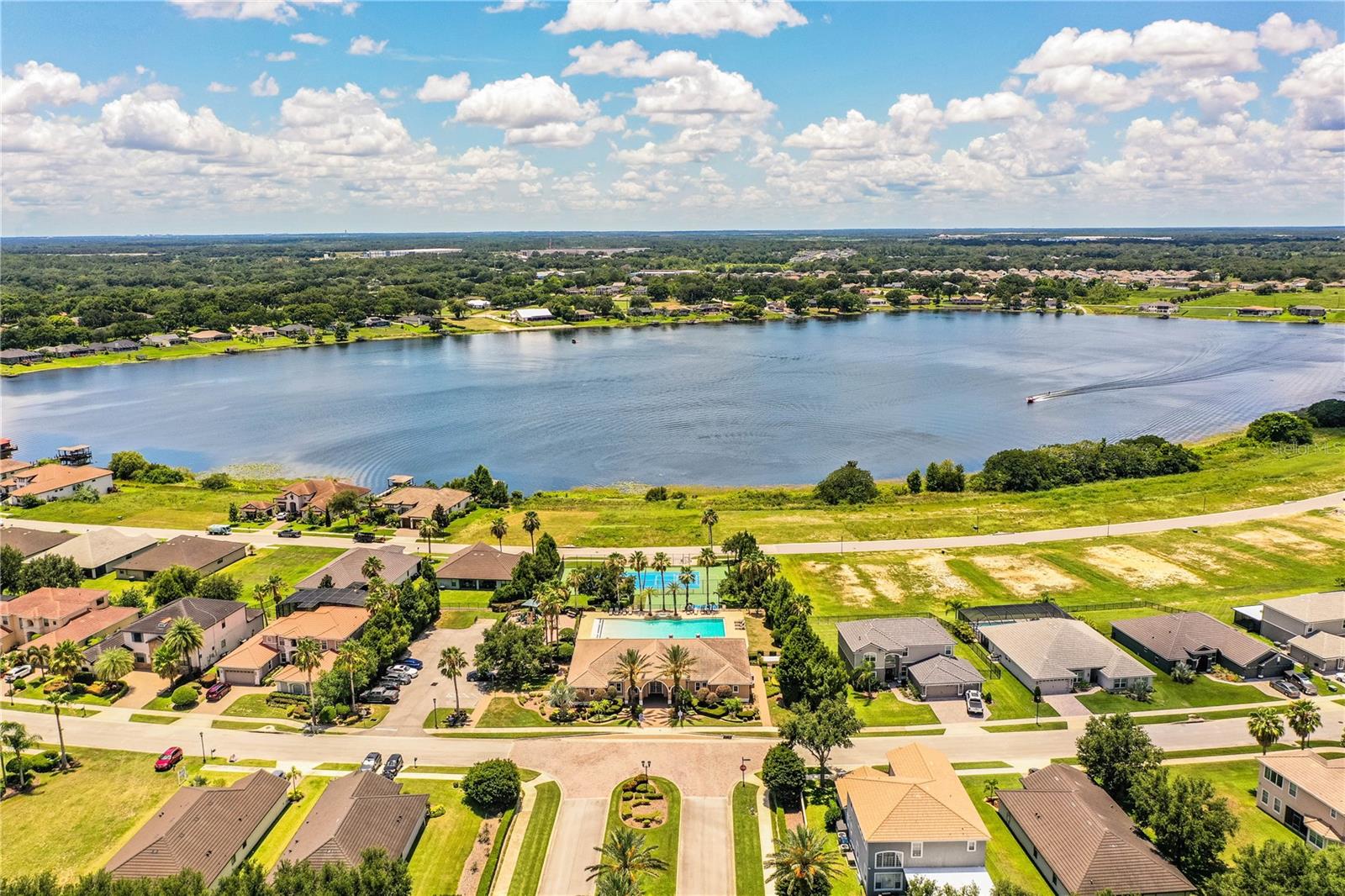 Image 6 of 96 For 4222 Juliana Lake Drive