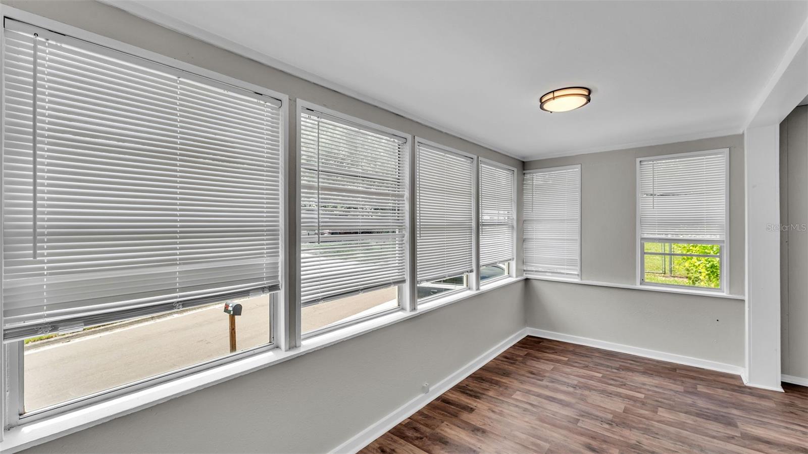 Image 10 of 35 For 301 Weaver Avenue