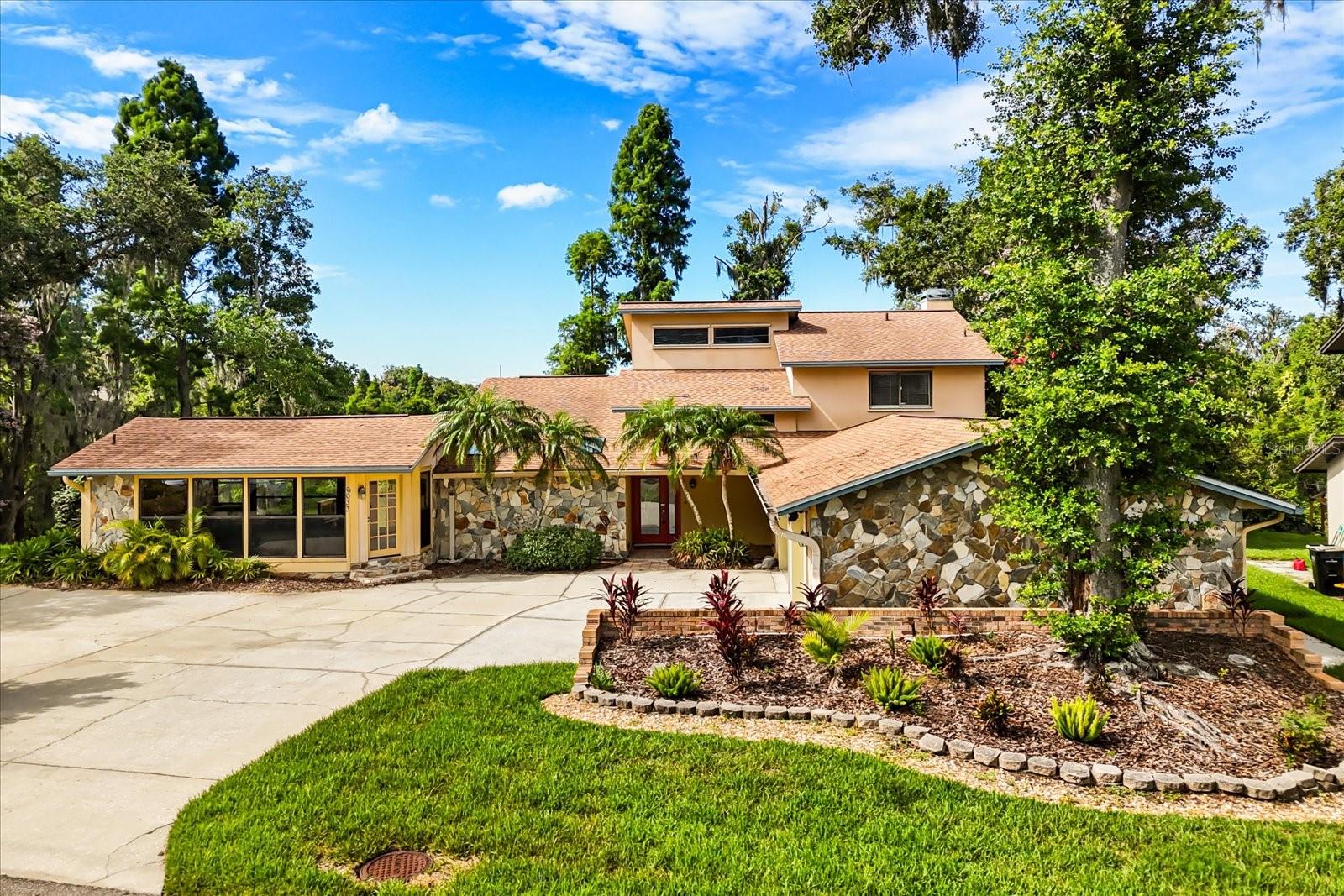 Details for 6033 Mountain Lake Drive, LAKELAND, FL 33813
