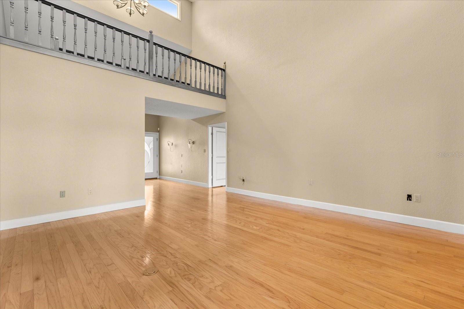 Image 10 of 43 For 6033 Mountain Lake Drive