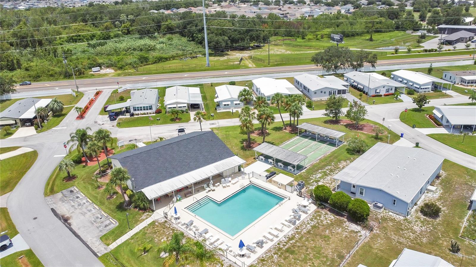 Image 36 of 37 For 6443 Hollyberry Lane Ne