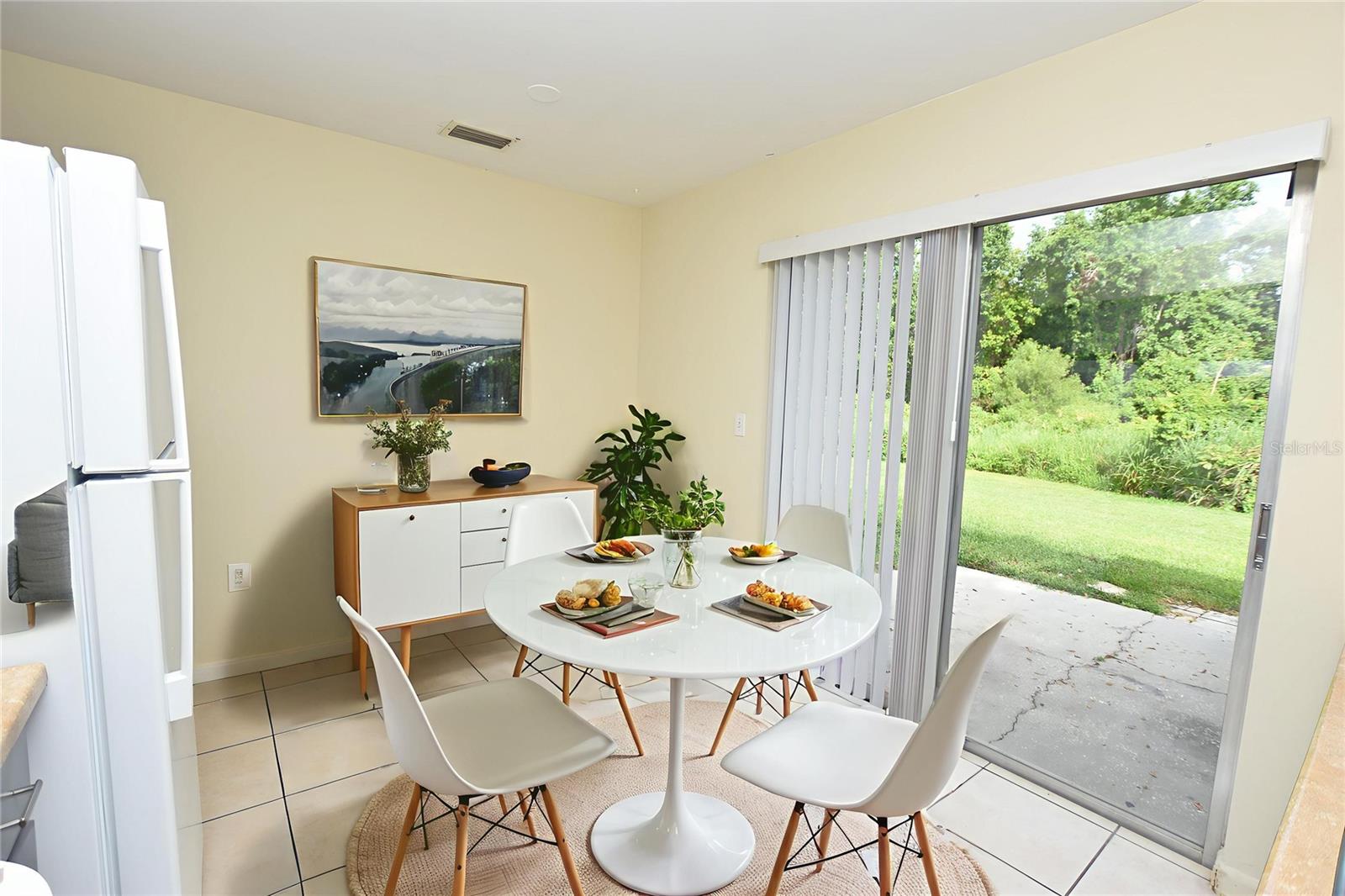 Image 11 of 25 For 4705 Dimbath Drive