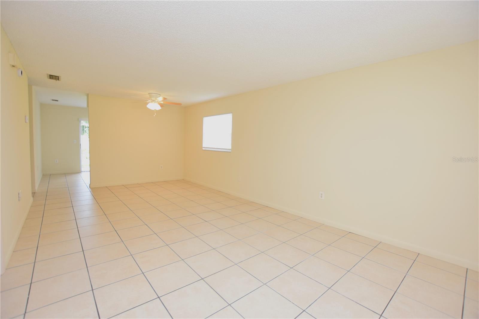 Image 2 of 25 For 4705 Dimbath Drive