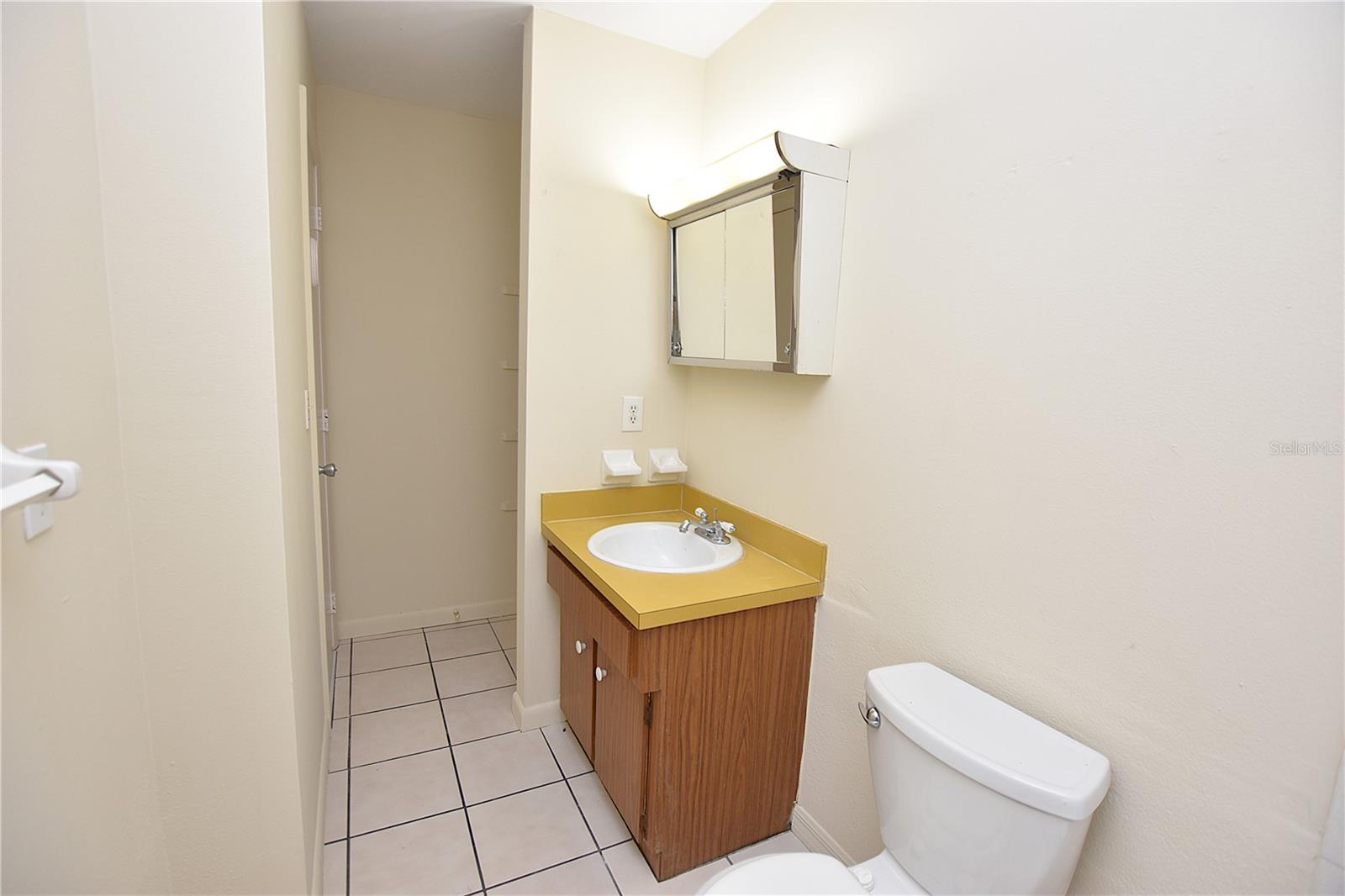 Image 22 of 25 For 4705 Dimbath Drive