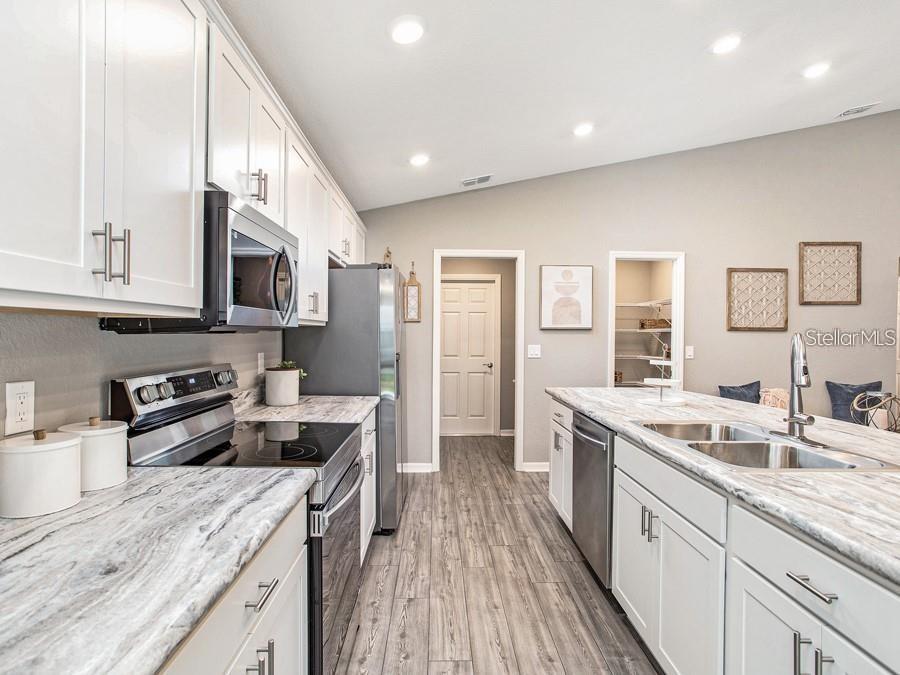 Image 4 of 14 For 1059 Aruba Avenue