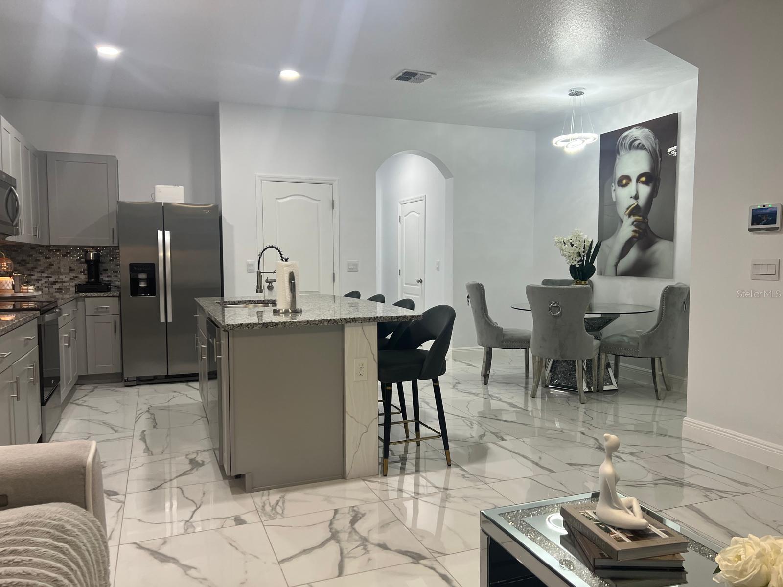 Image 12 of 15 For 1315 Isleta Loop