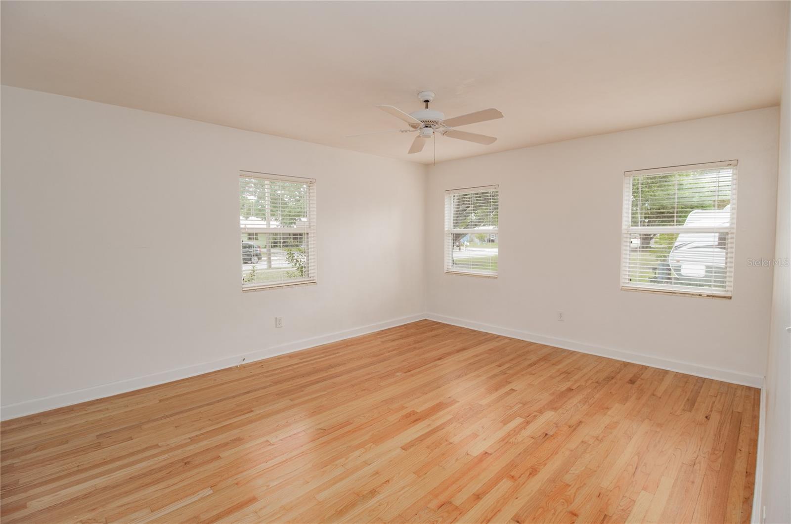 Image 16 of 30 For 132 Kinstle Avenue