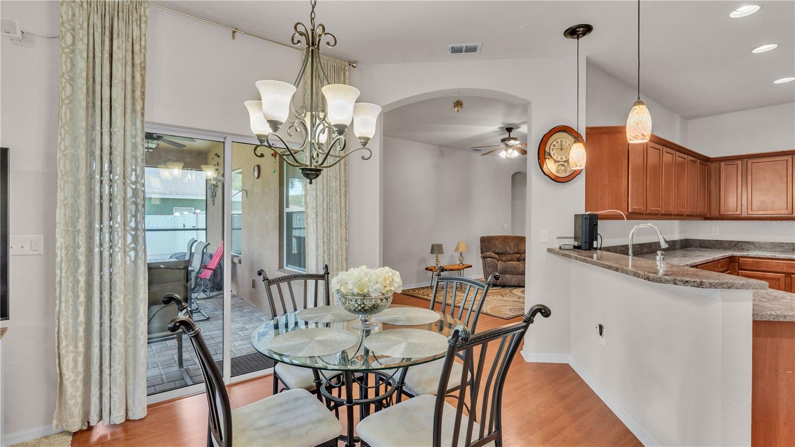 Image 20 of 63 For 2932 Blackwater Oaks Drive