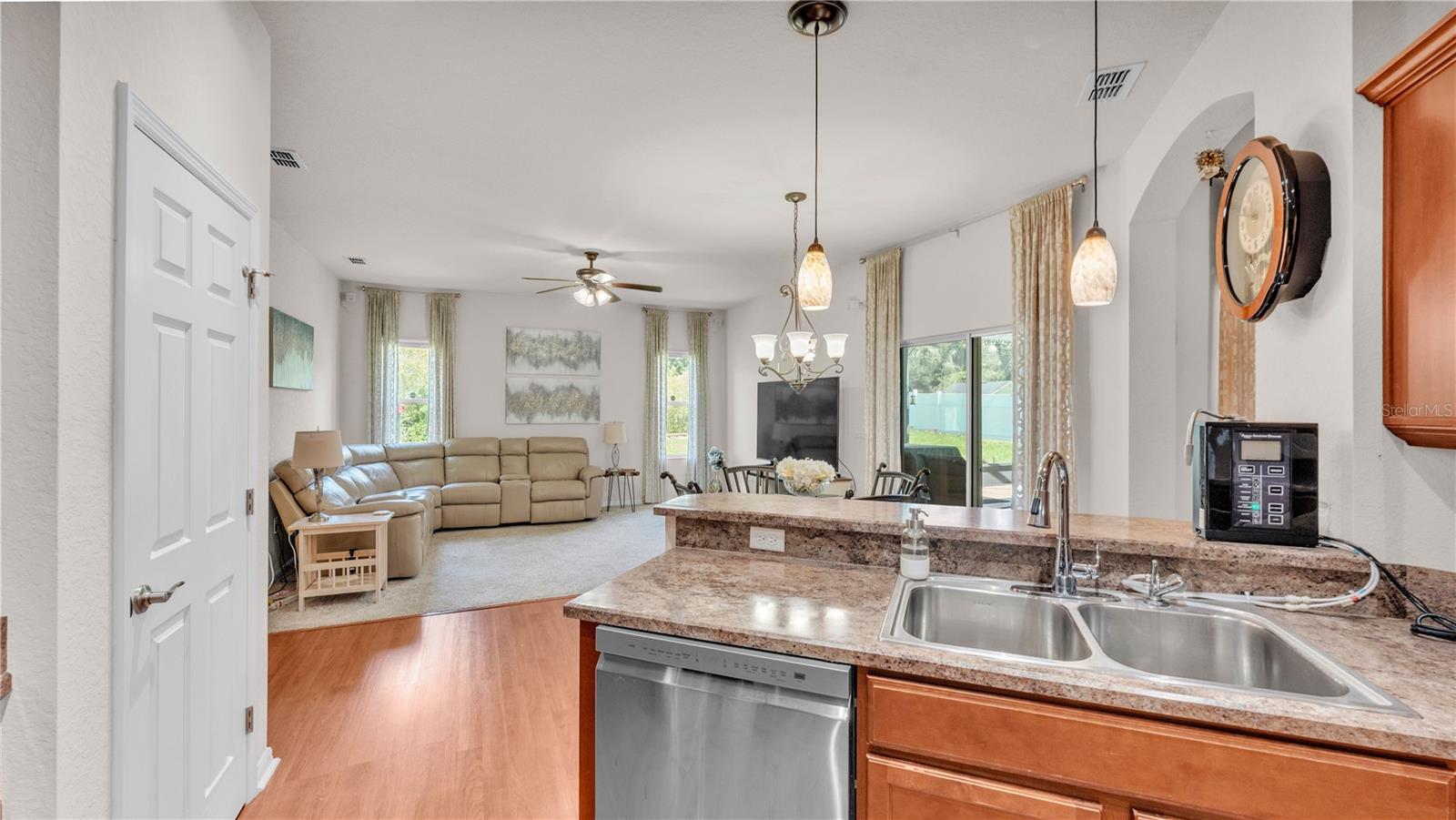 Image 28 of 63 For 2932 Blackwater Oaks Drive