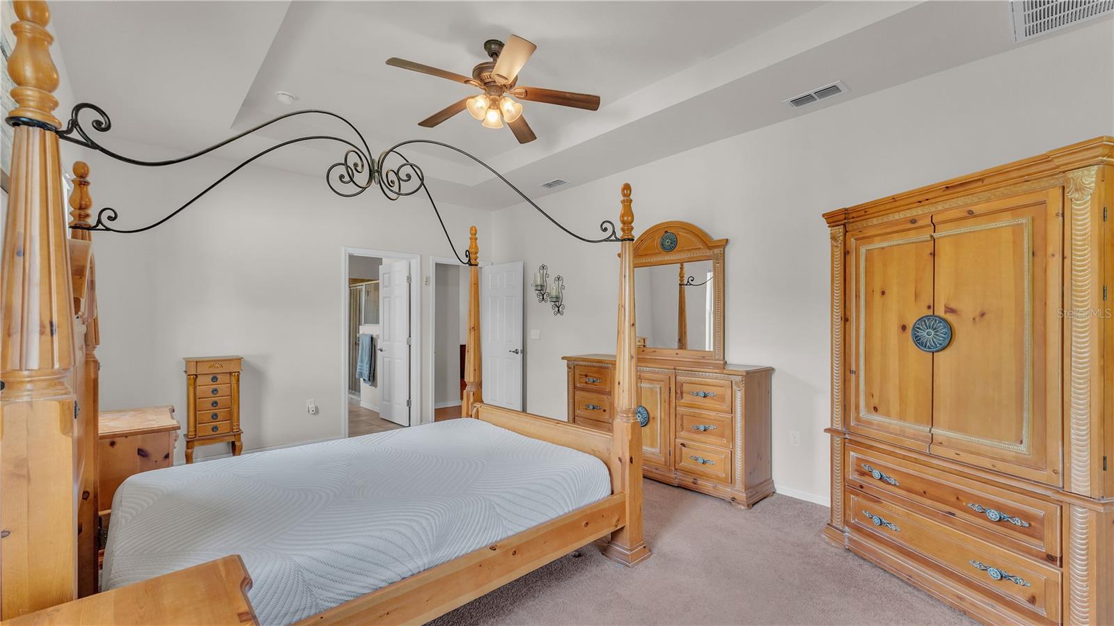Image 32 of 63 For 2932 Blackwater Oaks Drive