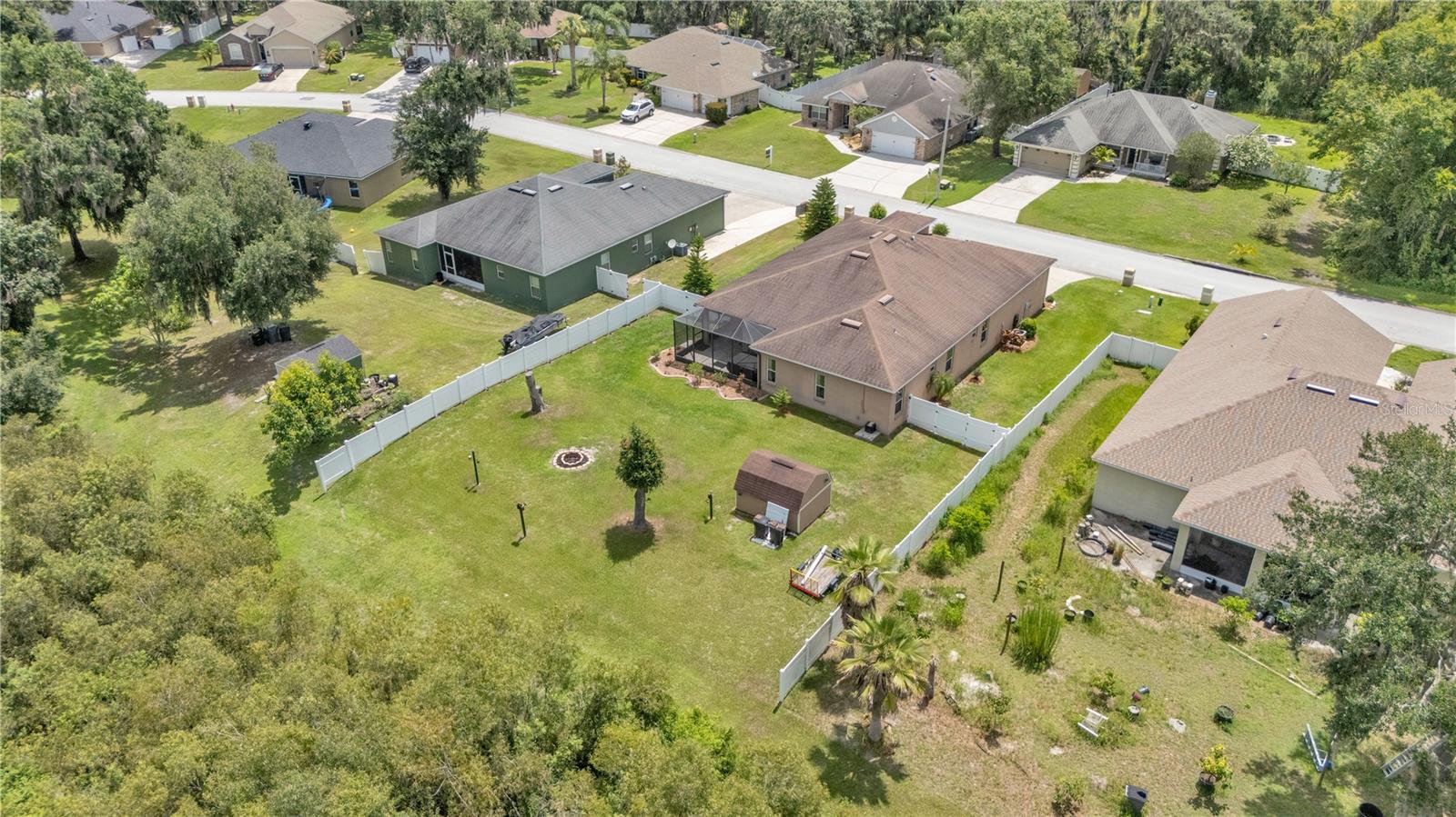 Image 58 of 63 For 2932 Blackwater Oaks Drive