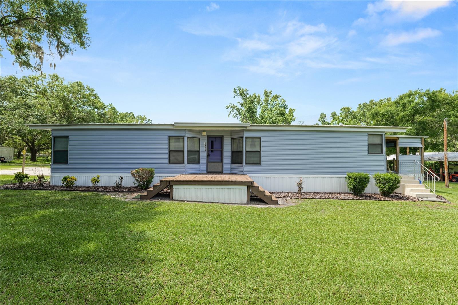 Image 4 of 66 For 6325 Oakview Lane