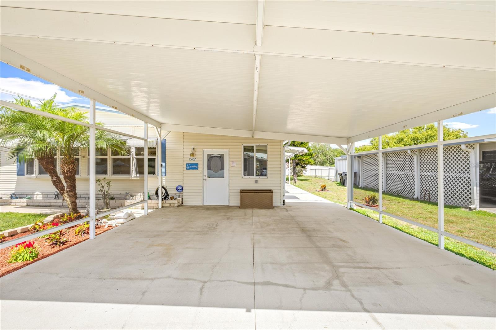 Image 6 of 45 For 1502 Blue Lake Drive