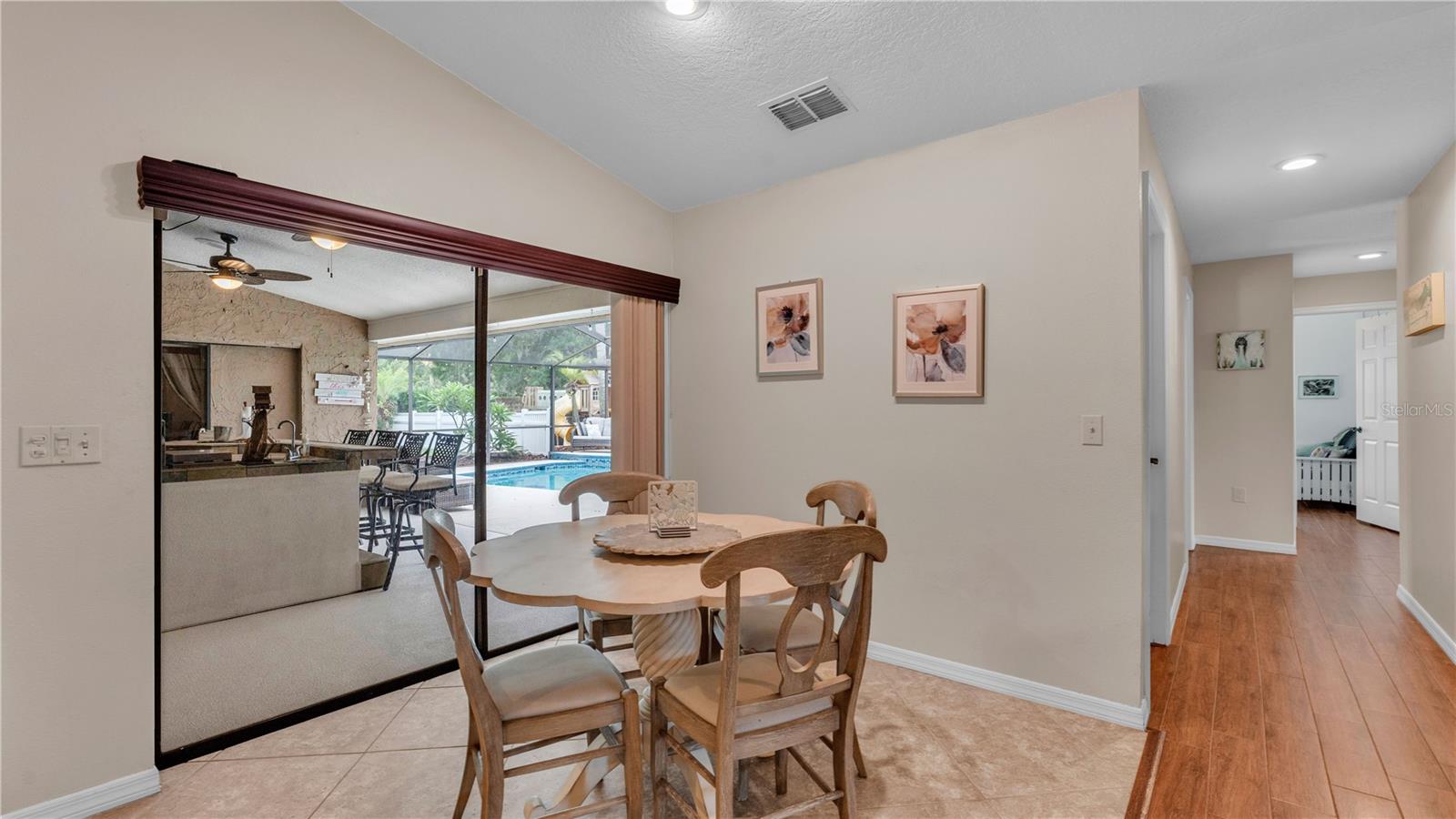 Image 24 of 58 For 5819 Hollyhock Drive