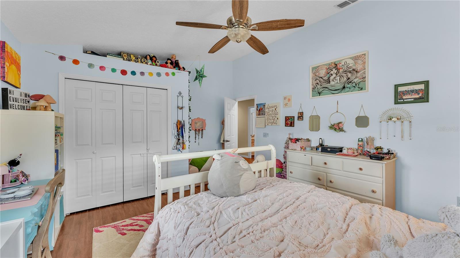 Image 41 of 58 For 5819 Hollyhock Drive