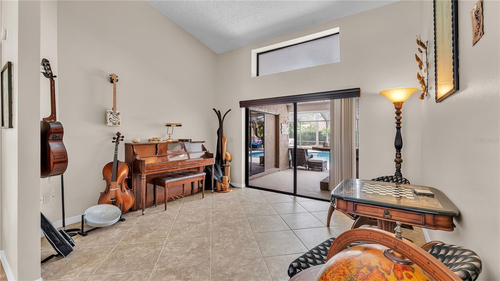Image 8 of 58 For 5819 Hollyhock Drive