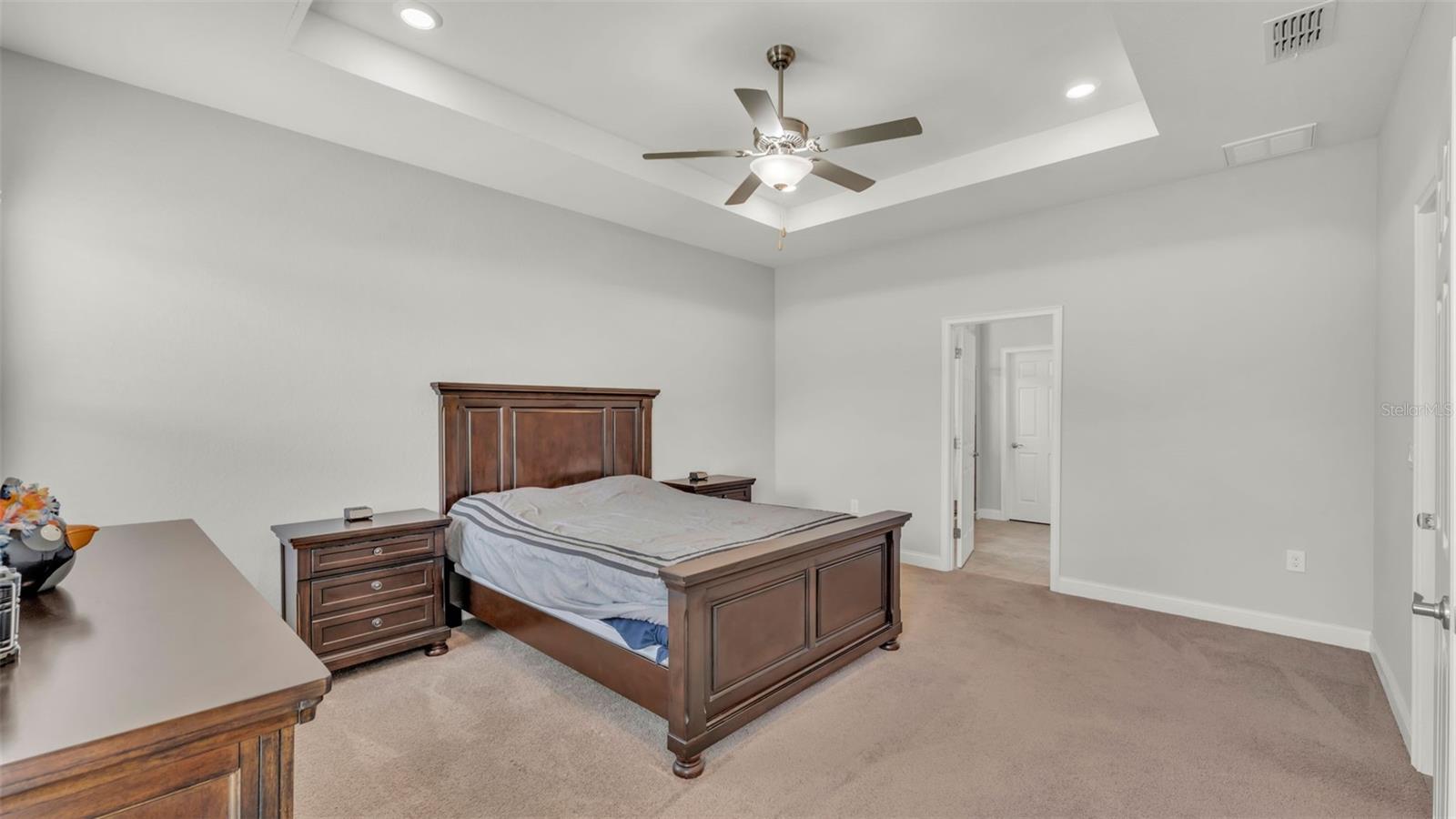 Image 16 of 50 For 6847 Treymont Drive