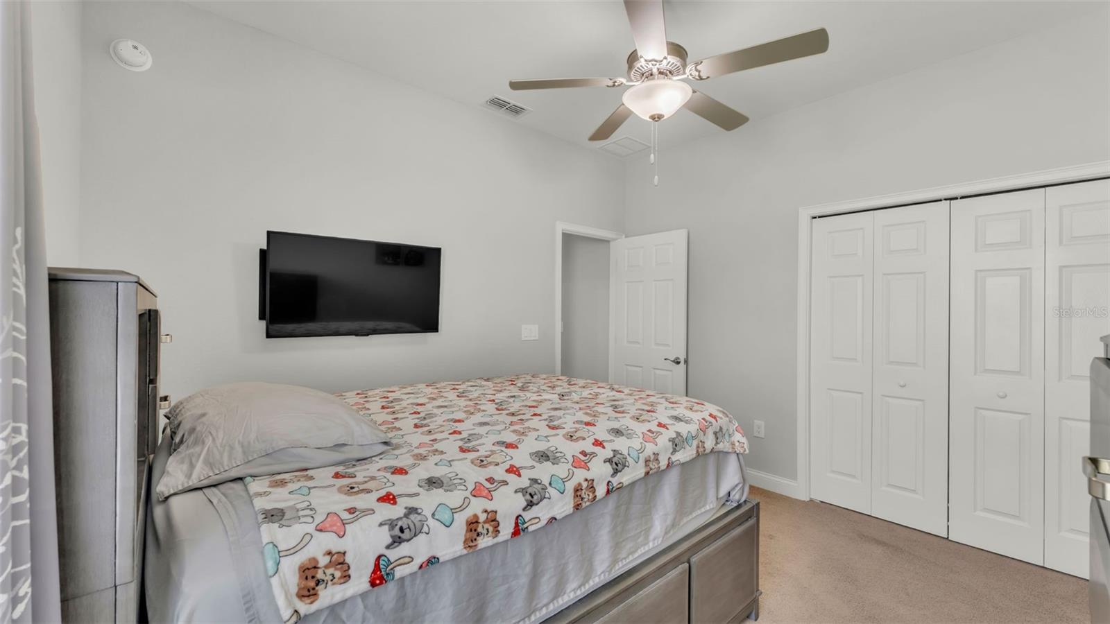 Image 27 of 50 For 6847 Treymont Drive