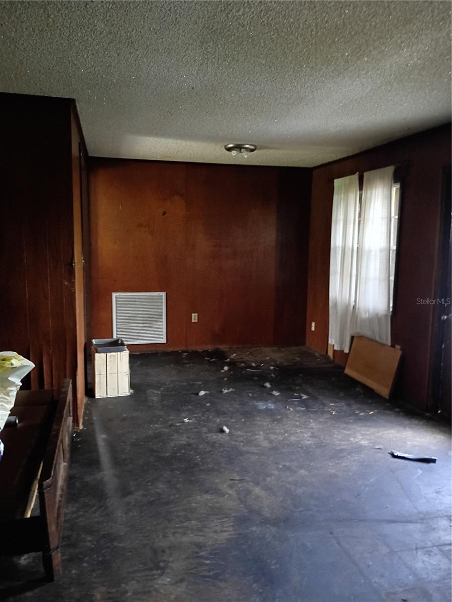Image 9 of 16 For 745 Drawdy Road