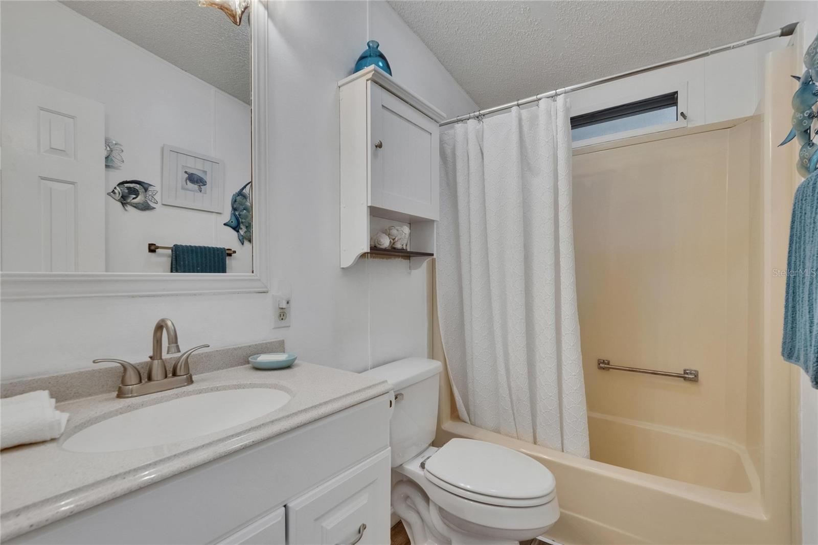 Image 22 of 42 For 451 Village Circle Sw