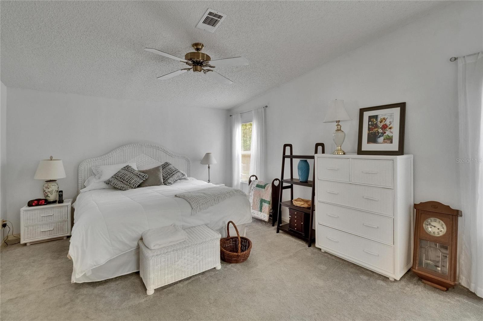 Image 23 of 42 For 451 Village Circle Sw