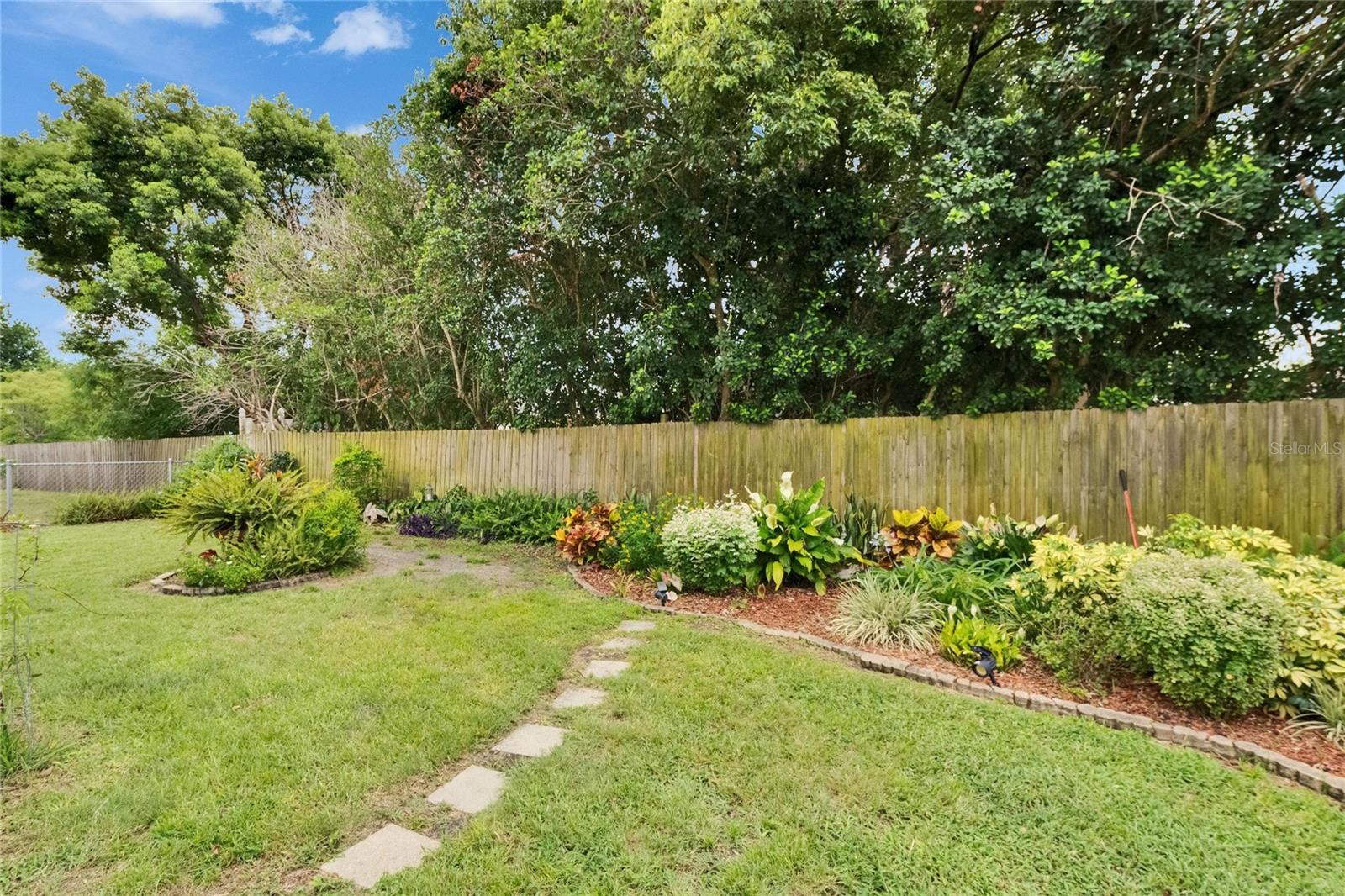 Image 33 of 42 For 451 Village Circle Sw