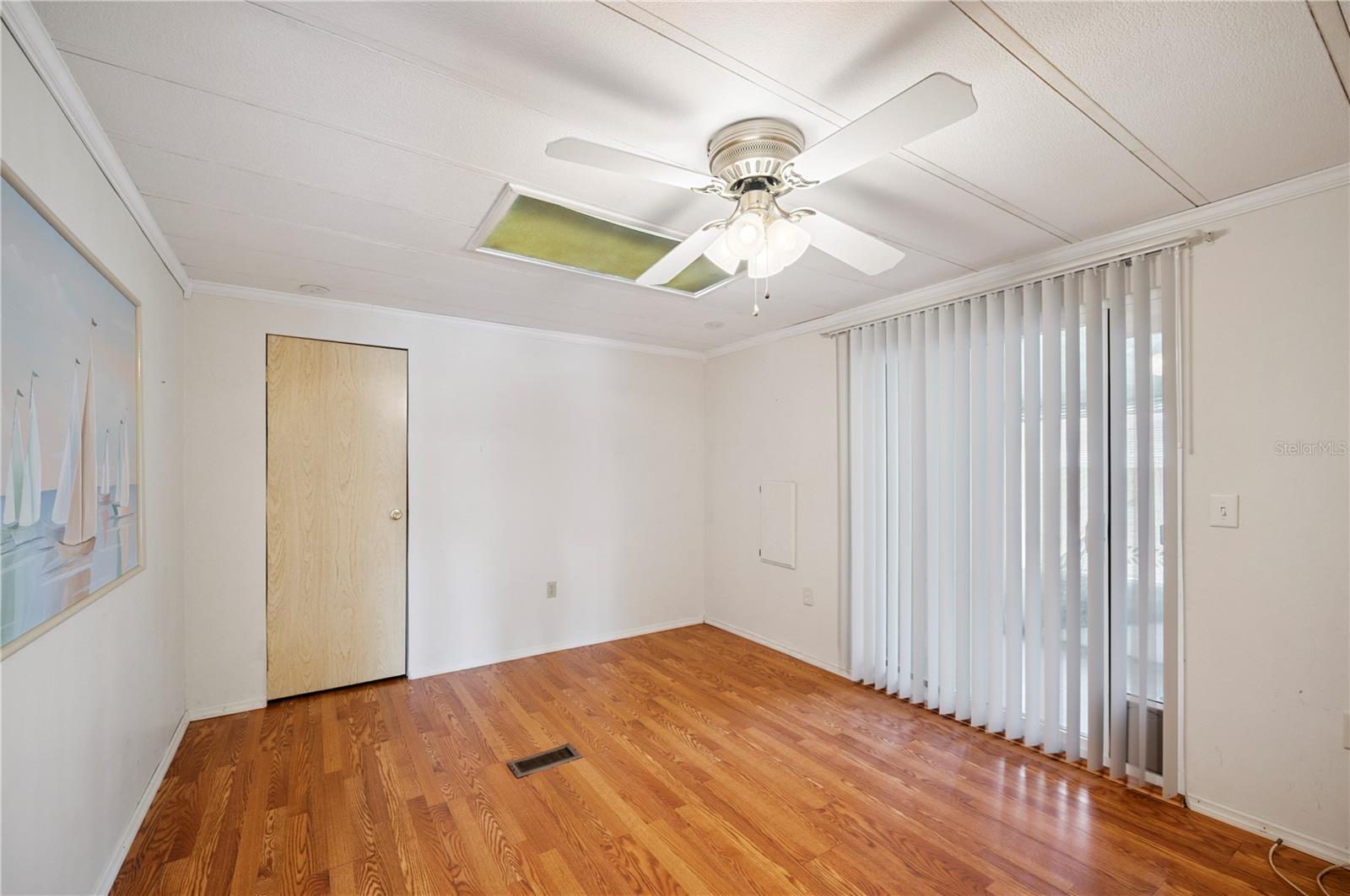 Image 11 of 18 For 1610 Reynolds Road 214