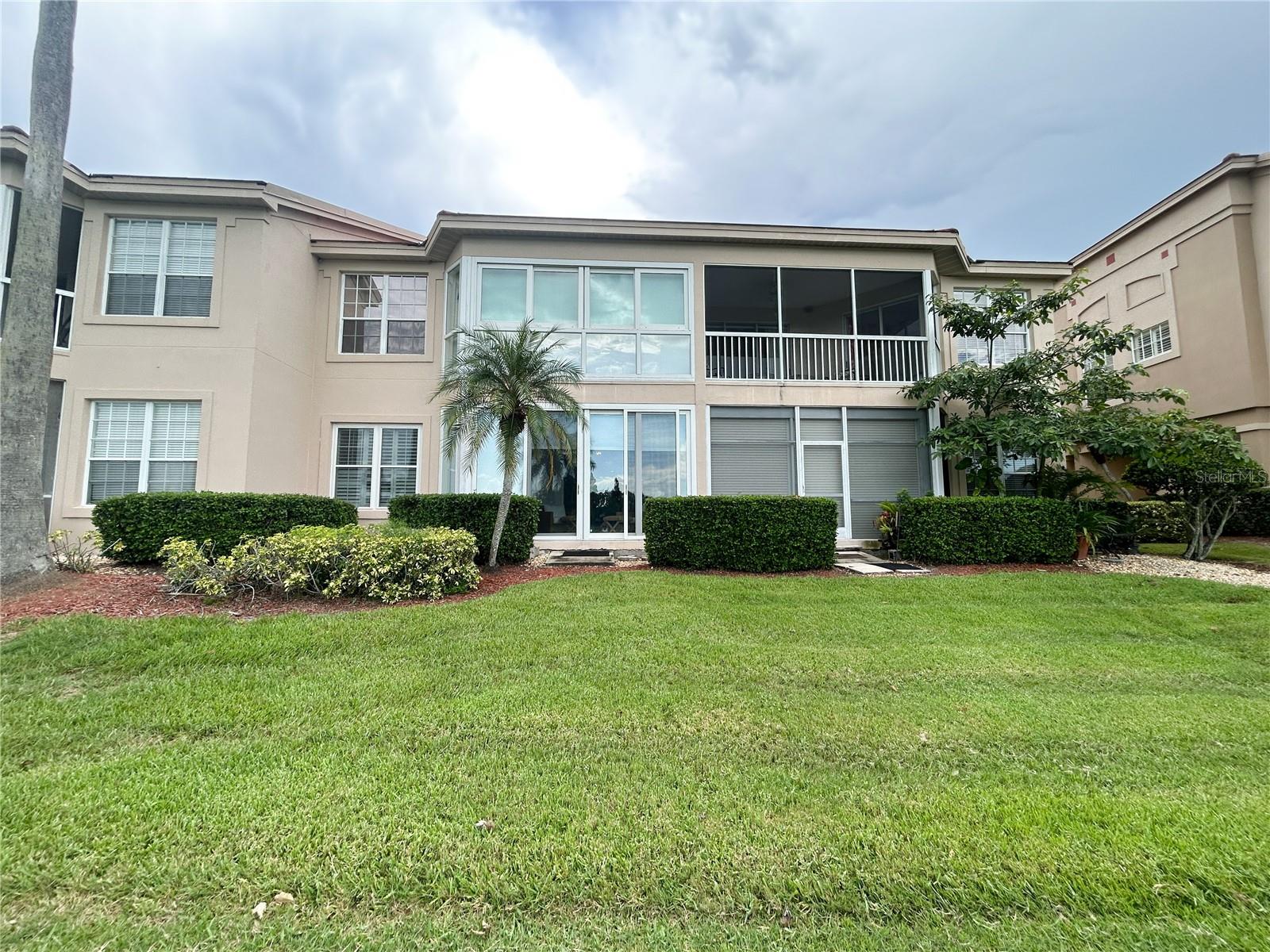 Image 3 of 30 For 443 Enclave Place 0