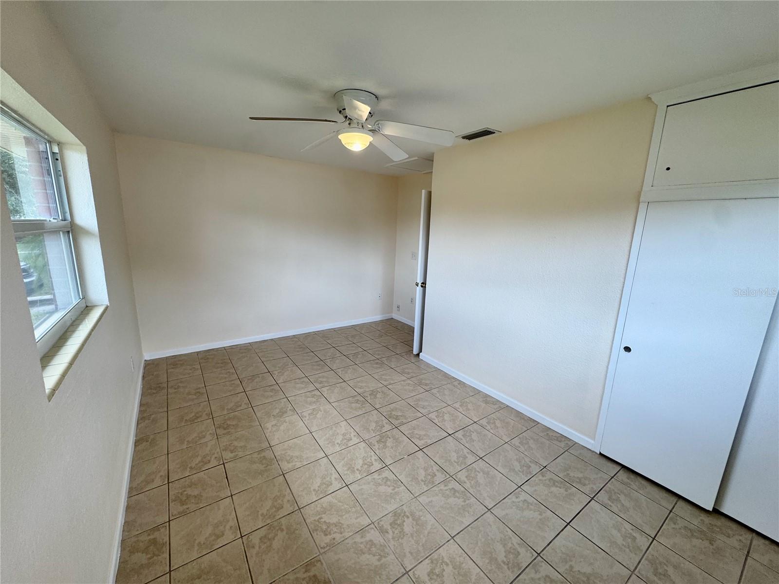 Image 14 of 17 For 132 Azalea Street